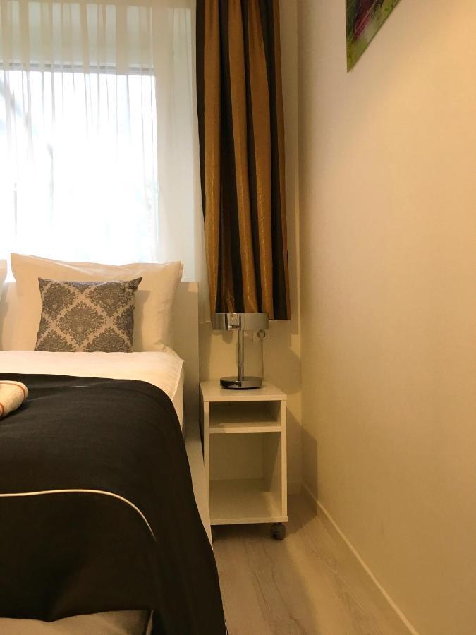E&m Dusseldorf