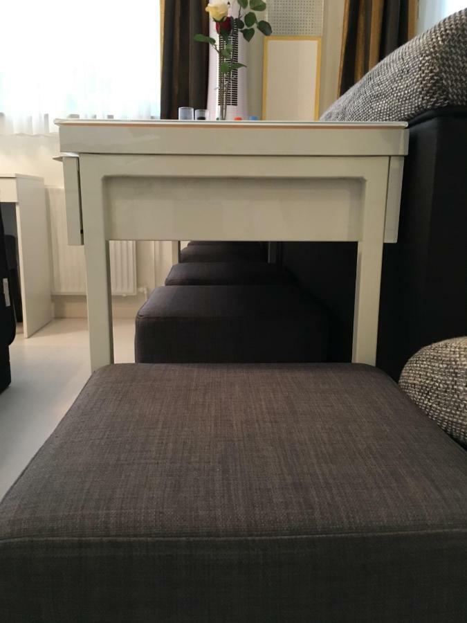E&m Apartment Dusseldorf